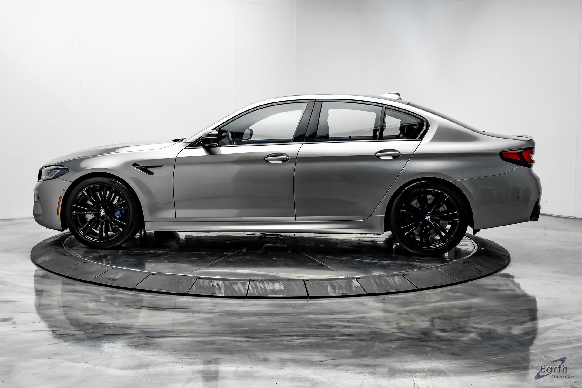 Used 2022 BMW M5 w/ Competition Package image 5