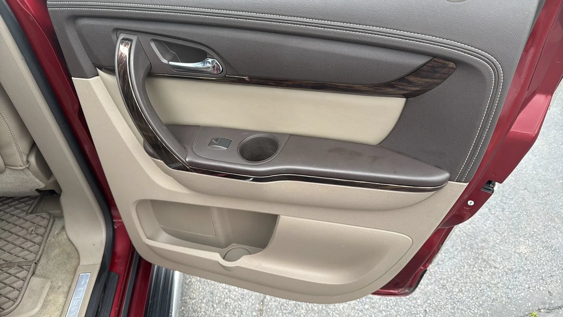 Used 2016 GMC Acadia Denali AWD/4WD image 14