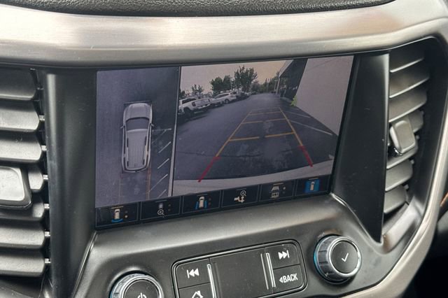 Used 2023 GMC Acadia AT4 w/ Technology Package image 19