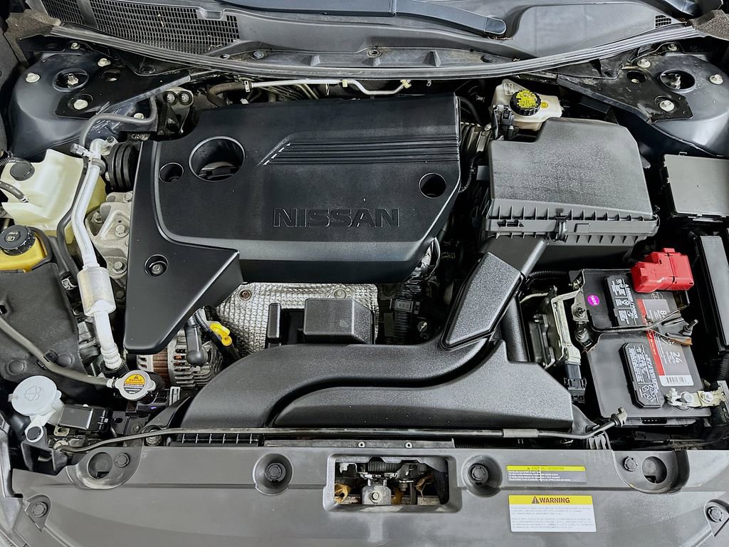 Used 2018 Nissan Altima 2.5 SR w/ SR Midnight Edition FWD image 29