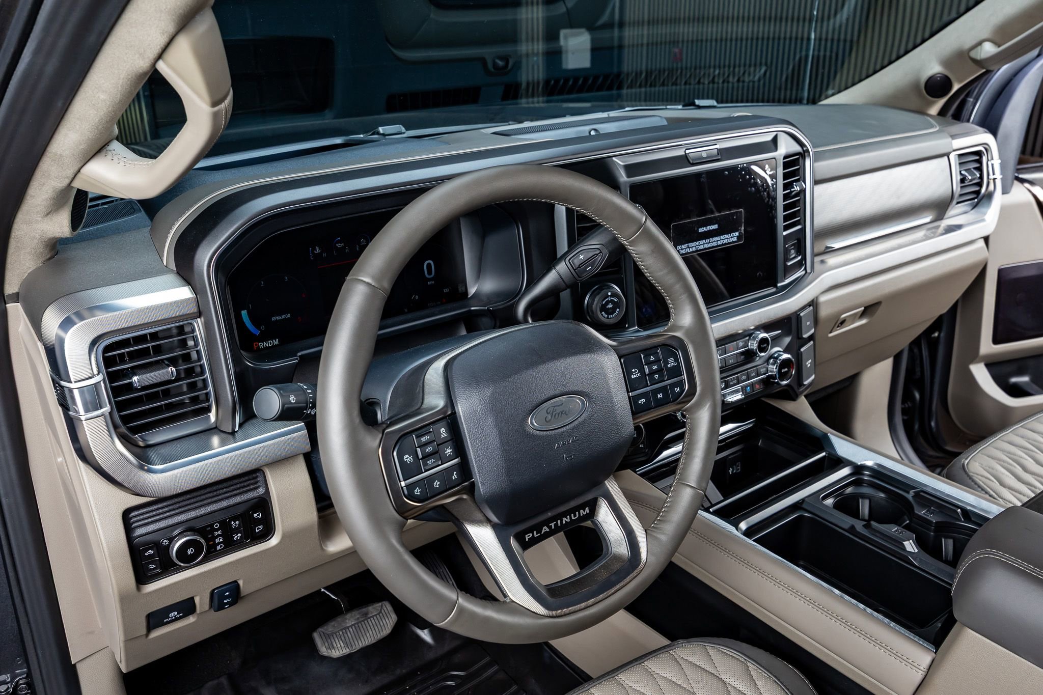 Used 2026 Ford F450 Platinum w/ Platinum Plus Package image 17