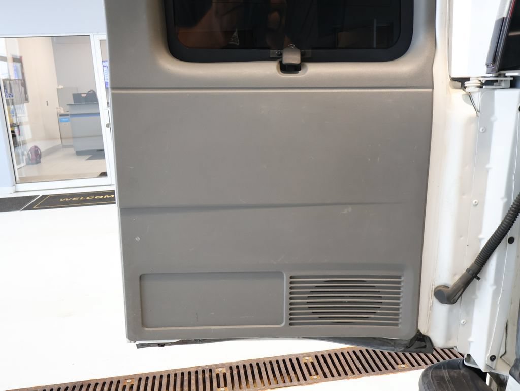 Used 2013 Chevrolet Express 3500 LT w/ LT Preferred Equipment Group RWD image 19
