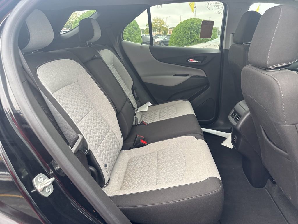 Used 2024 Chevrolet Equinox LT image 20