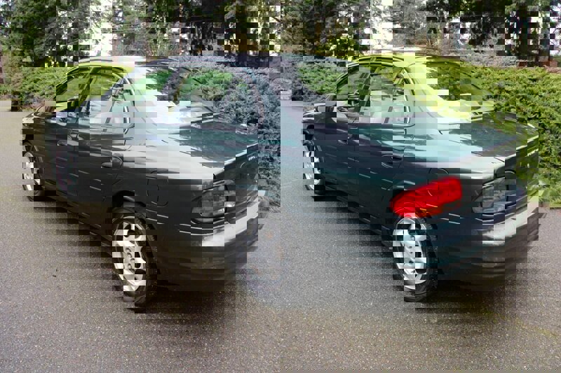 Used 1998 Oldsmobile Intrigue GL image 4