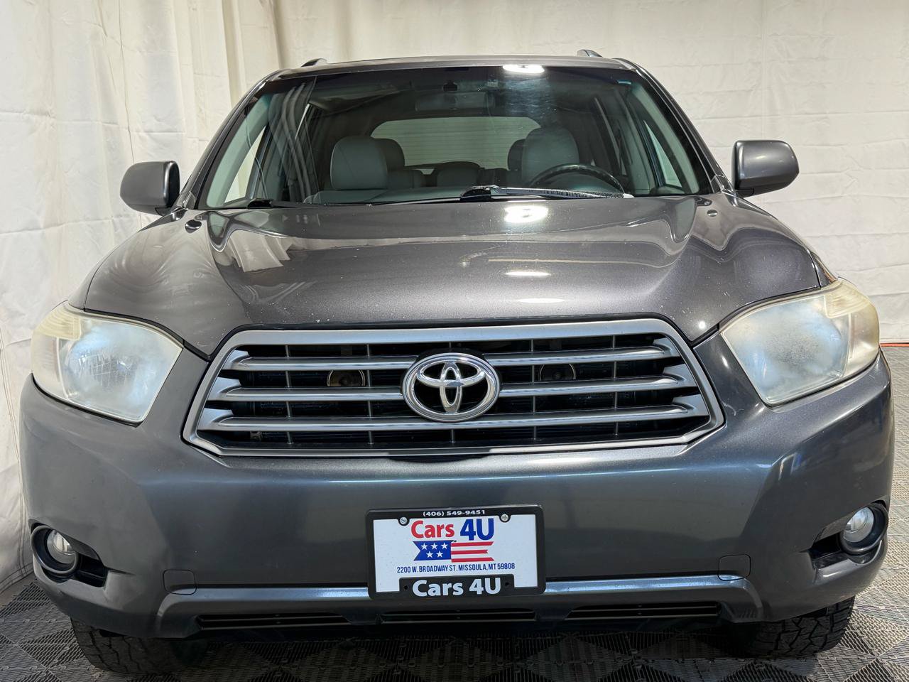 Used 2010 Toyota Highlander SE AWD/4WD image 2