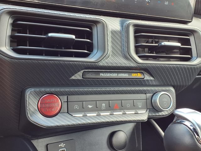 Used 2025 Ford Mustang Coupe RWD image 11
