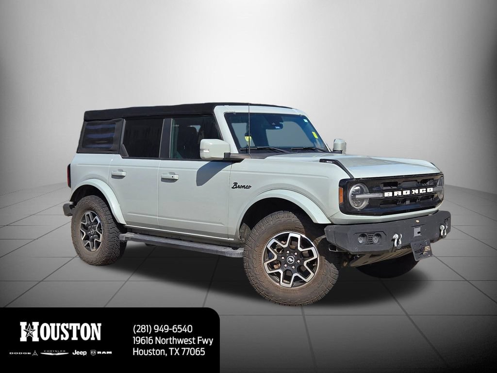 Used 2022 Ford Bronco Outer Banks AWD/4WD image 3