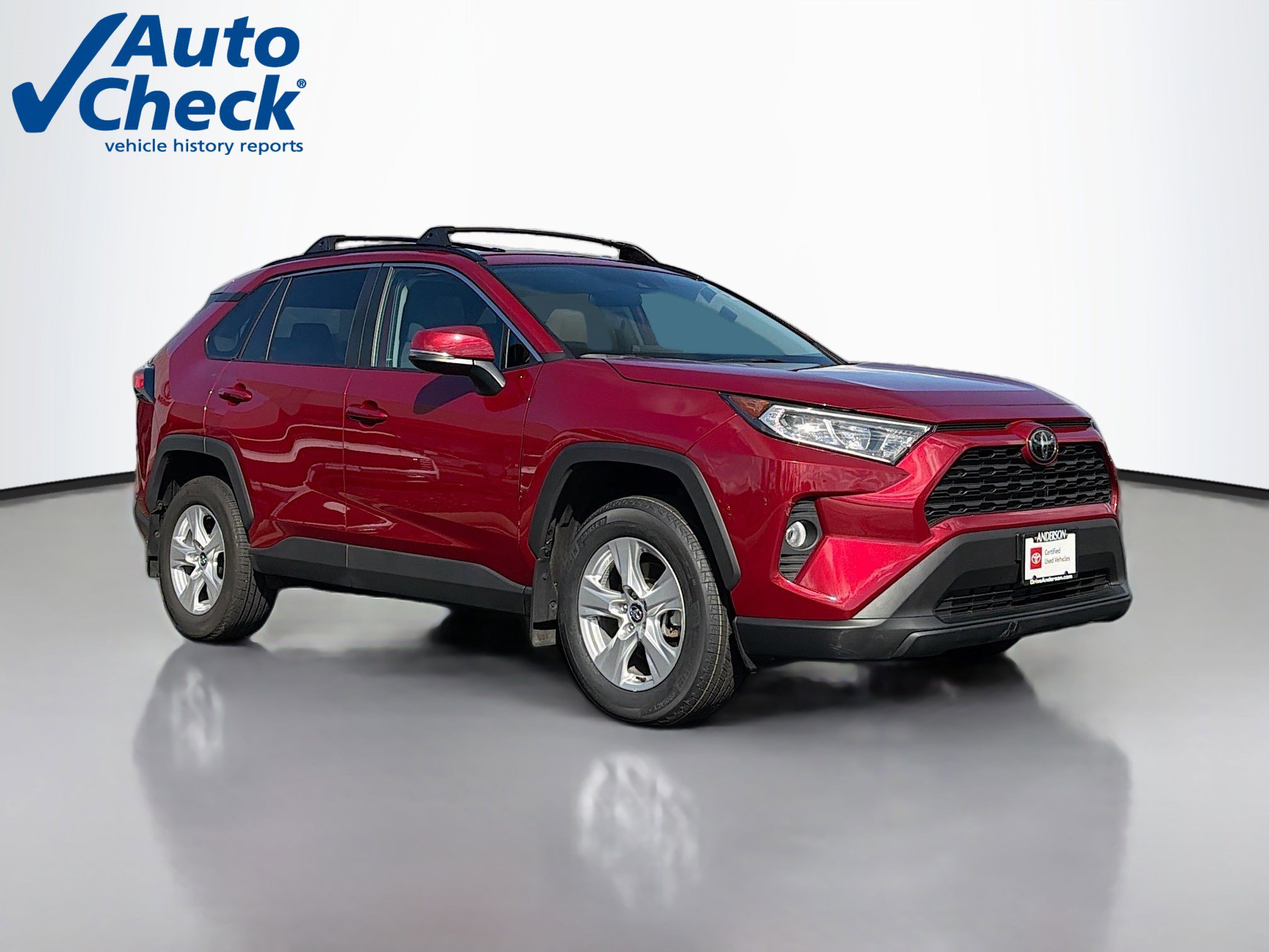Used 2020 Toyota RAV4 XLE w/ Convenience Package image 1