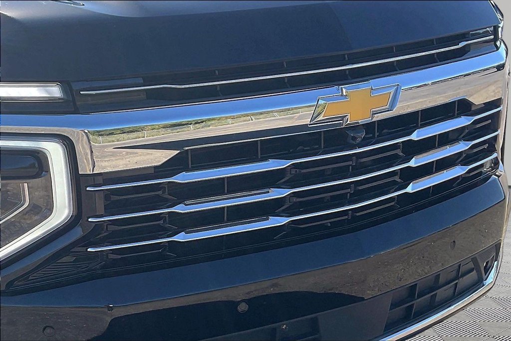 Used 2025 Chevrolet Tahoe LT w/ Comfort Package AWD/4WD image 37