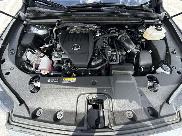 Certified 2025 Lexus RX 500h F Sport image 27