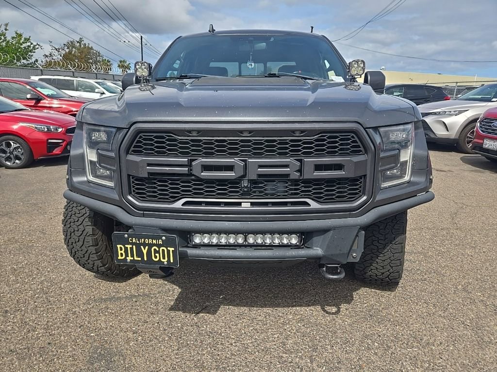 Used 2019 Ford F150 Raptor w/ Equipment Group 802A Luxury AWD/4WD image 2
