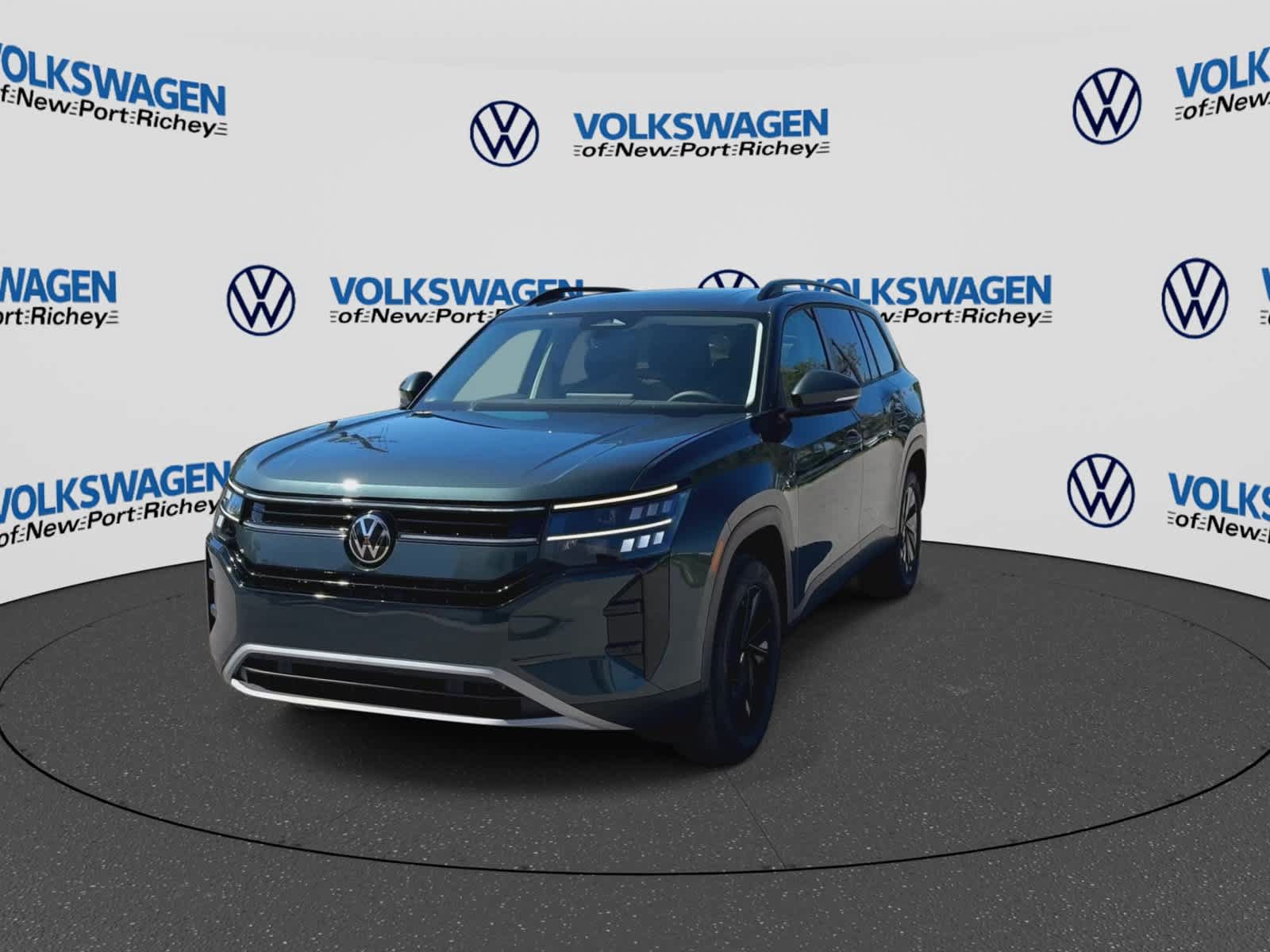 New 2027 Volkswagen Atlas SE FWD image 3