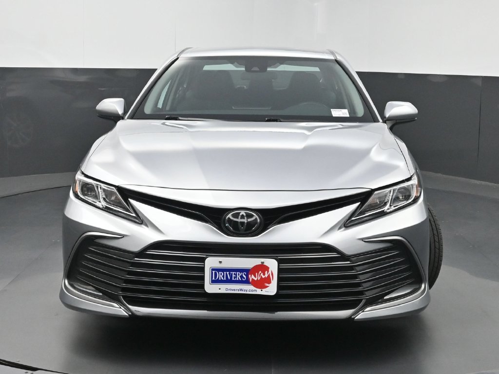Used 2024 Toyota Camry LE FWD image 38