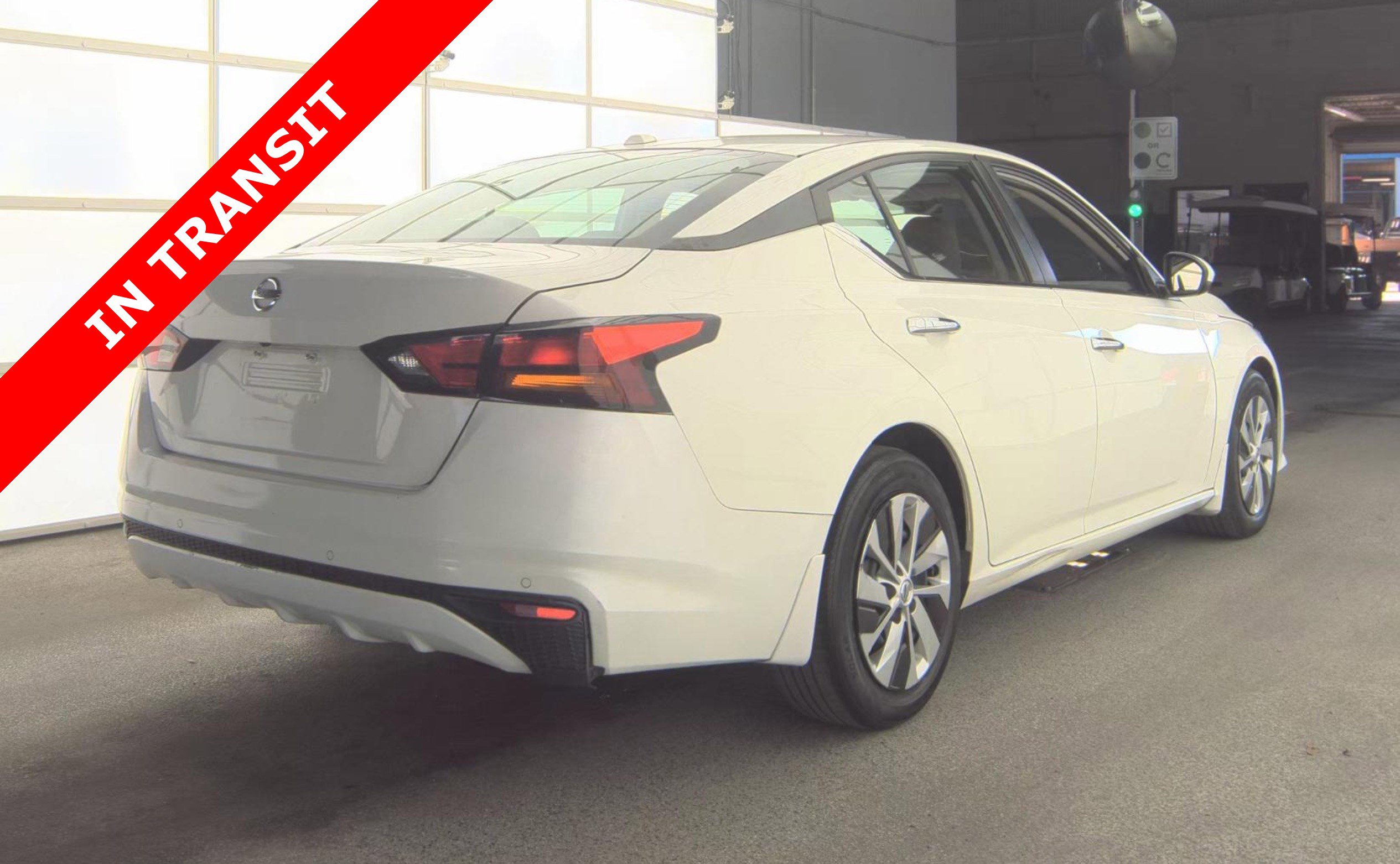 Used 2020 Nissan Altima 2.5 S w/ Driver Assist Package FWD image 4