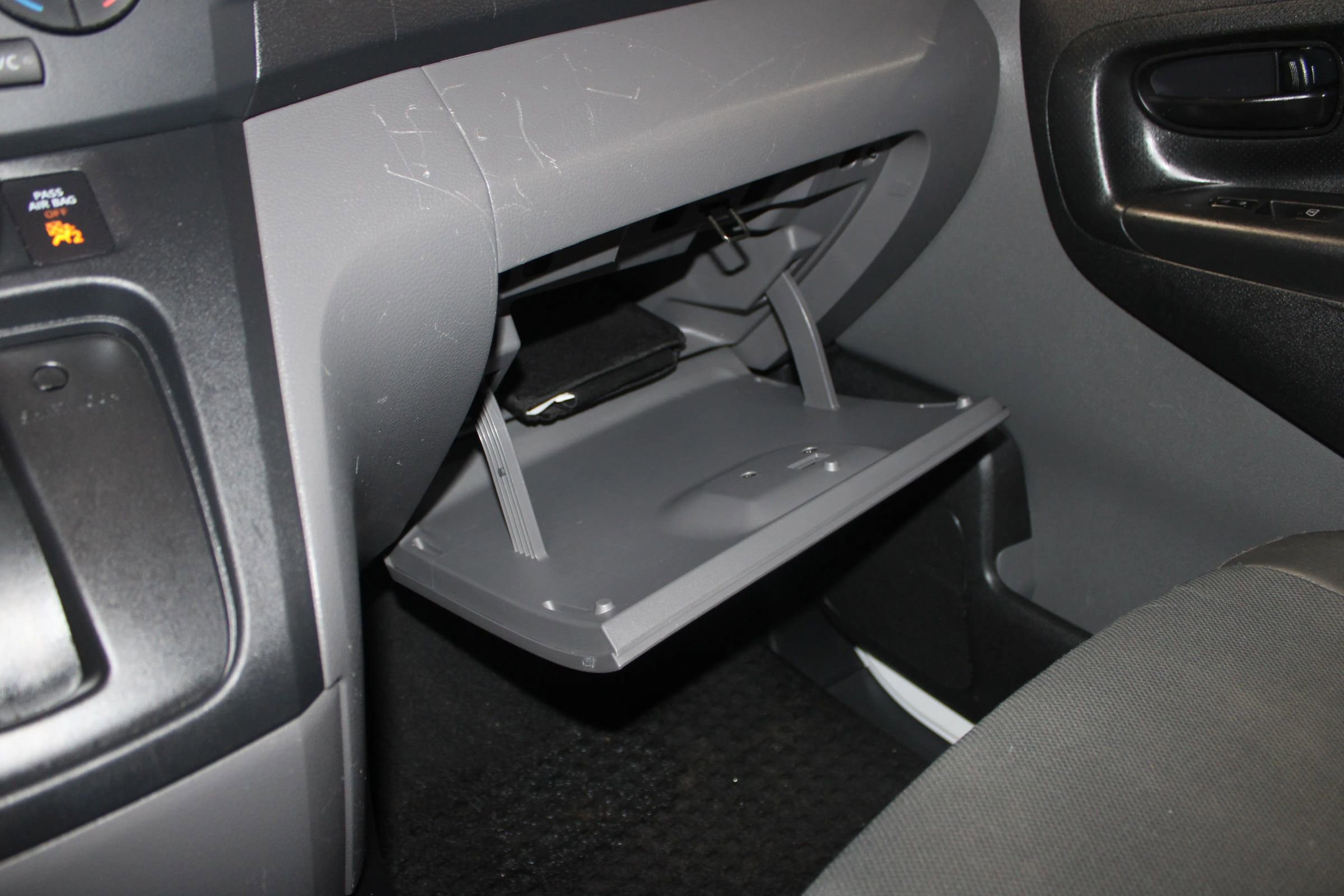 Used 2017 Nissan NV200 S image 17