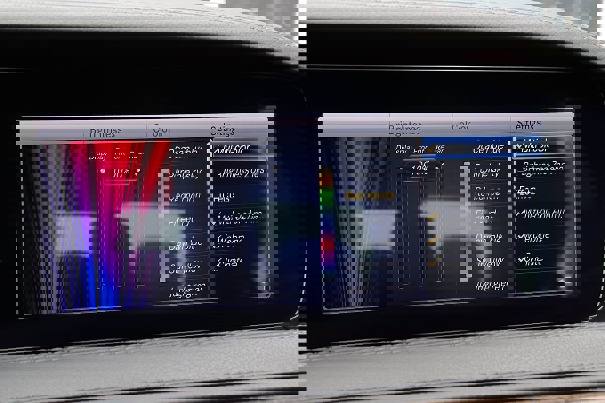 Used 2019 Mercedes-Benz S 560 Sedan image 27