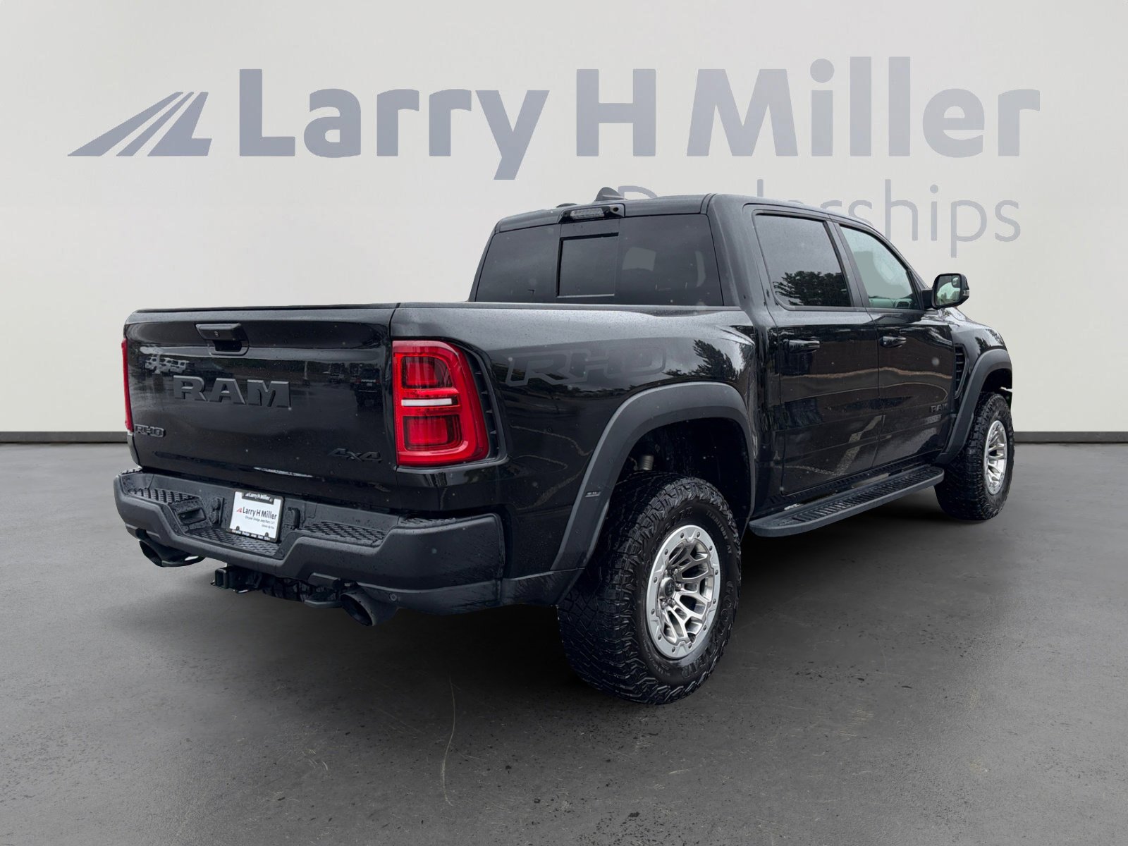 Used 2025 RAM 1500 RHO w/ RHO Level 1 Equipment Group AWD/4WD image 6