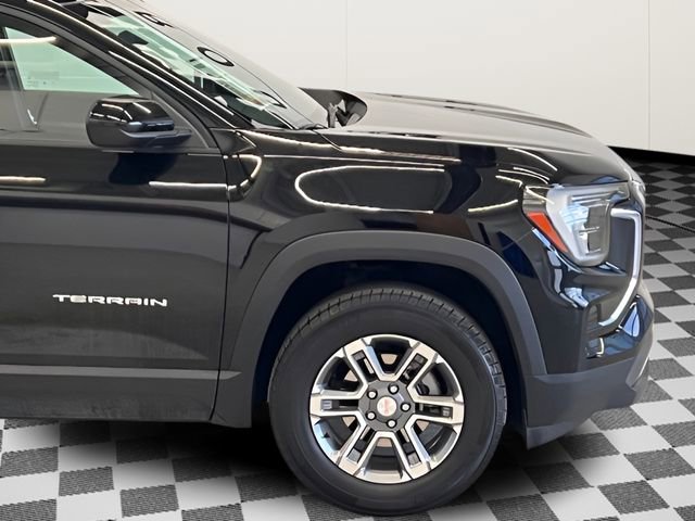Used 2025 GMC Terrain Elevation image 7