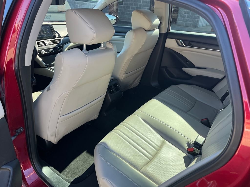 Used 2018 Honda Accord EX-L image 24