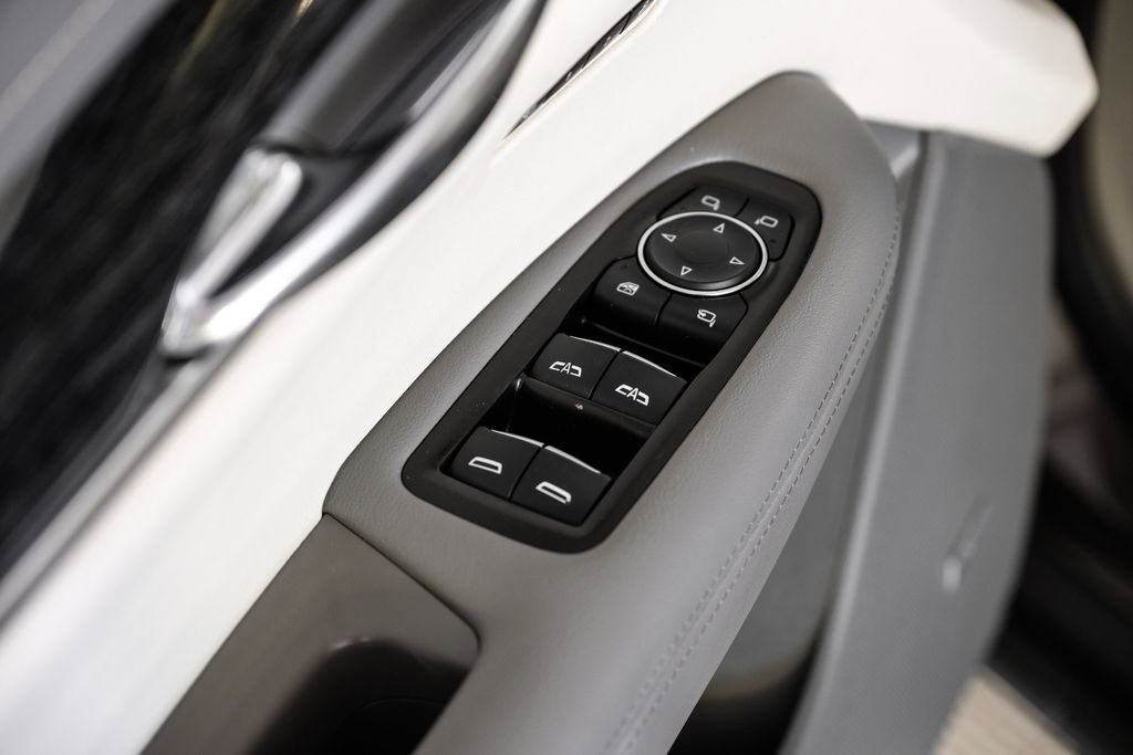 Used 2020 Cadillac XT6 Premium Luxury image 45