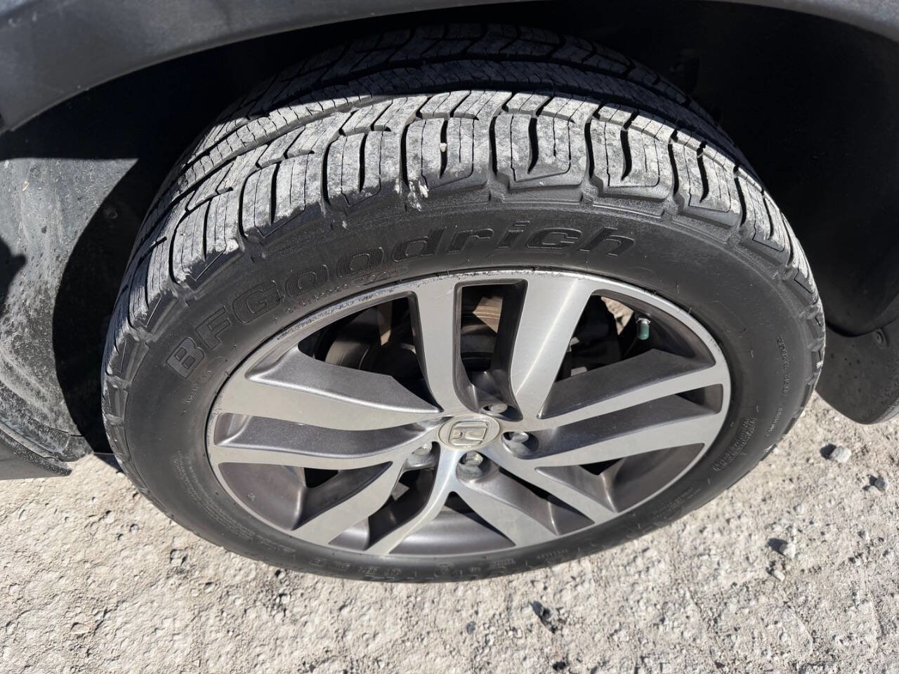 Used 2016 Honda Pilot Touring image 10