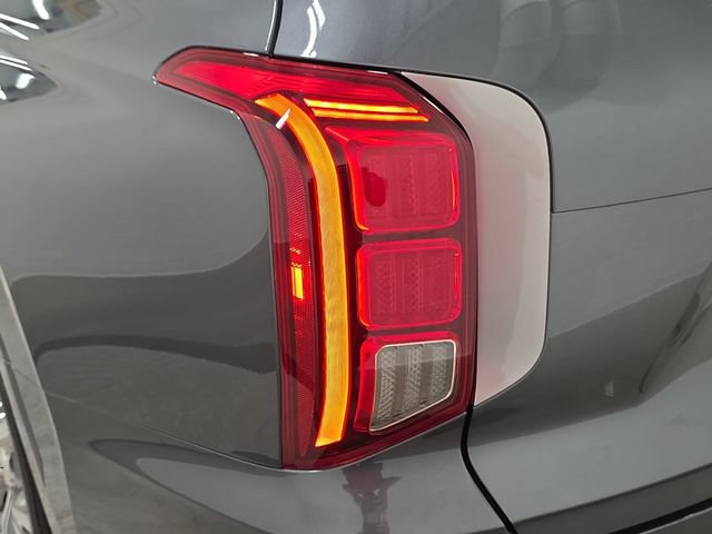 Used 2021 Hyundai Palisade Limited AWD/4WD image 32