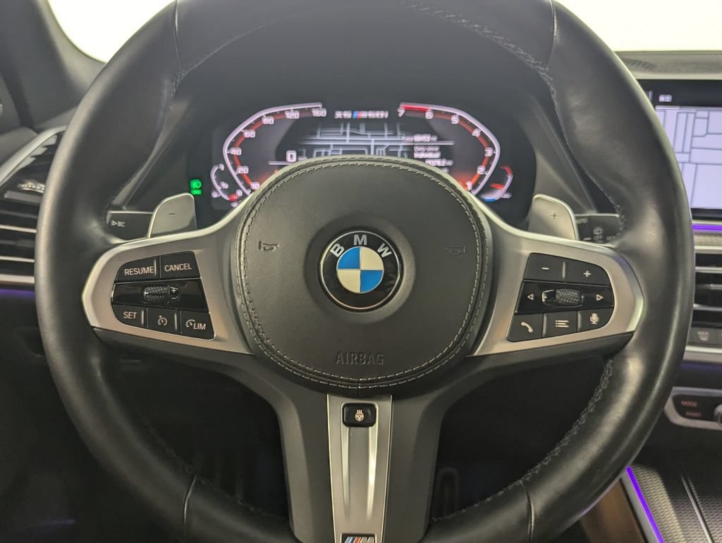 Used 2022 BMW X5 M50i w/ Parking Assistance Package AWD/4WD image 16