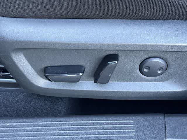 Used 2021 Nissan Rogue SV FWD image 15