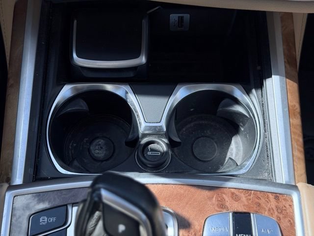 Used 2018 BMW 750i RWD image 46
