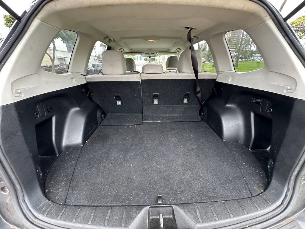 Used 2014 Subaru Forester 2.5i Premium w/ All-Weather Package image 14