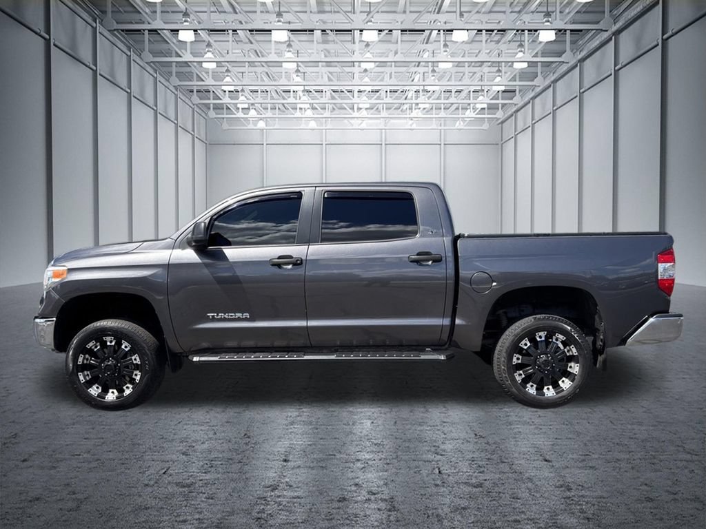 Used 2016 Toyota Tundra SR5 w/ SR5 Upgrade Package AWD/4WD image 2