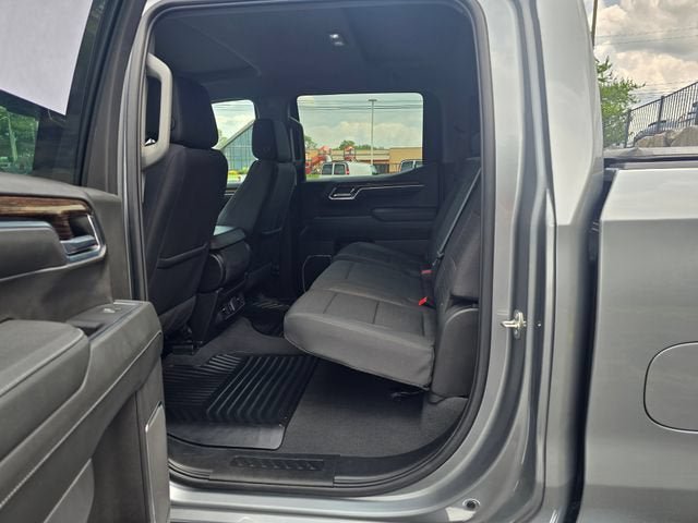 Used 2024 GMC Sierra 1500 SLE w/ Preferred Package AWD/4WD image 15
