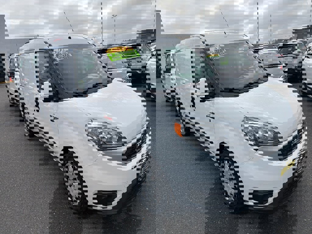 Used 2021 RAM ProMaster City Tradesman SLT image 7