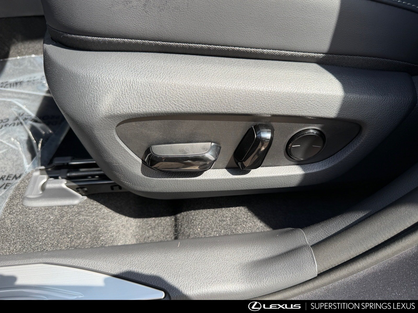 New 2026 Lexus NX 350 AWD w/ Cold Area Package image 13