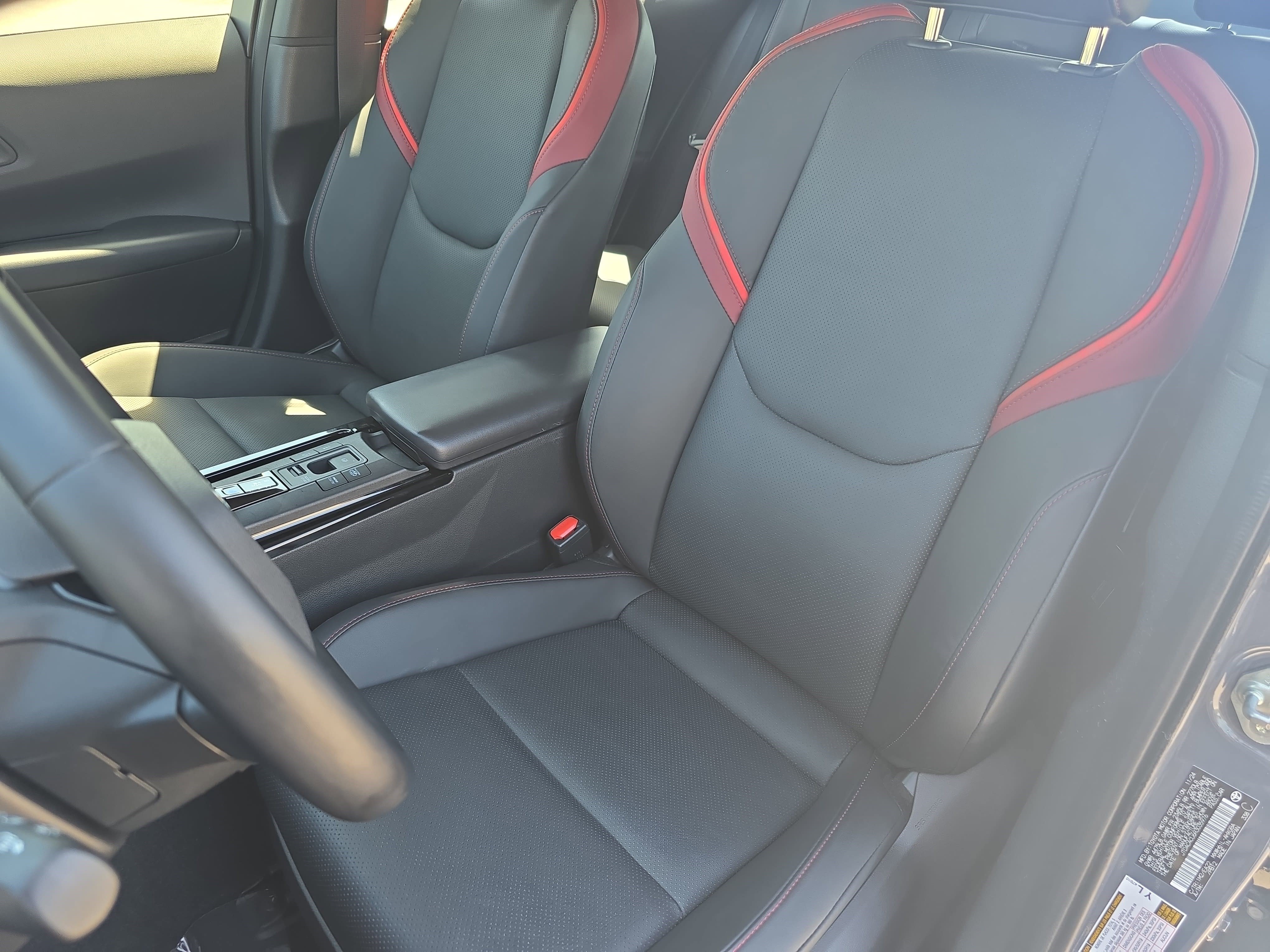 Used 2024 Toyota Prius Prime image 14