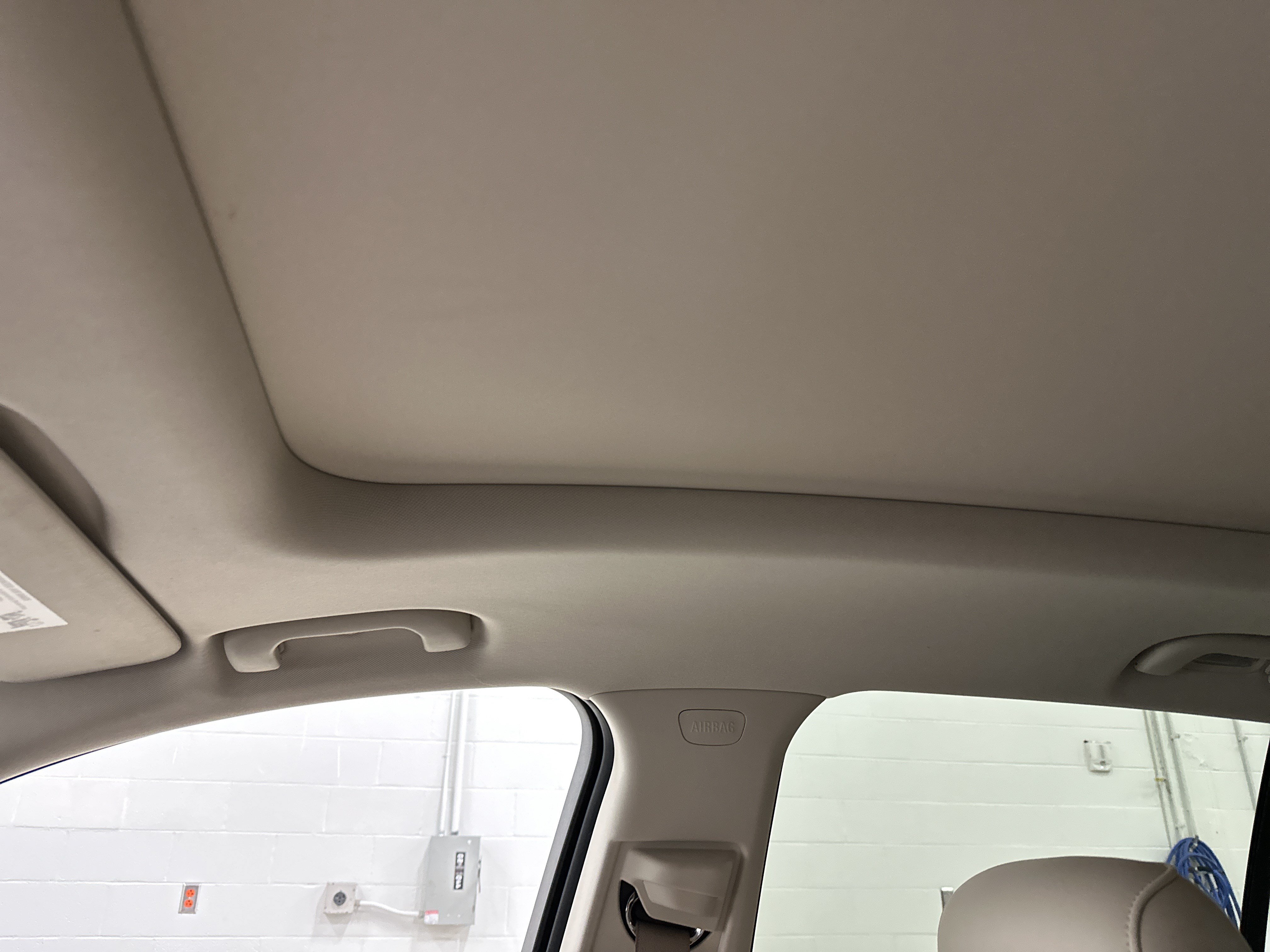 Used 2021 Buick Envision Avenir AWD/4WD image 28