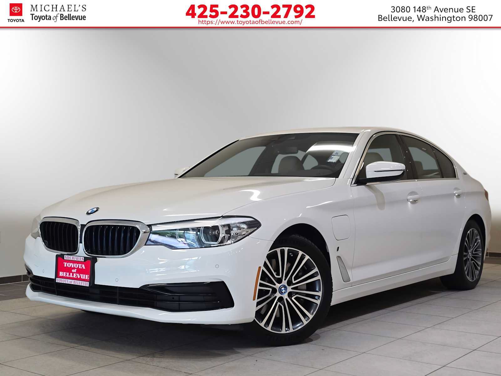 Used 2019 BMW 530e xDrive w/ Convenience Package AWD/4WD image 1