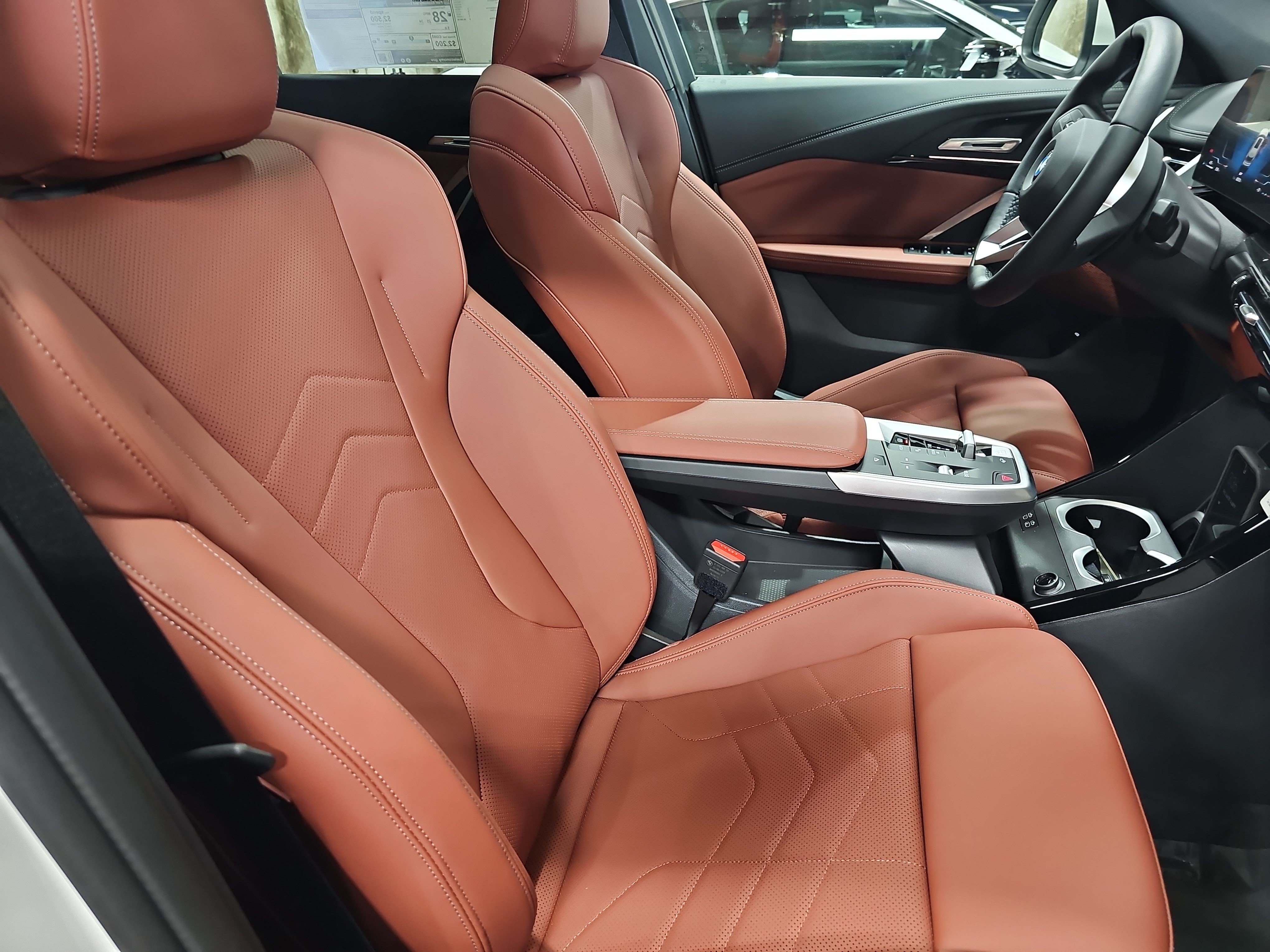 New 2026 BMW X1 xDrive28i w/ Technology Package AWD/4WD image 10