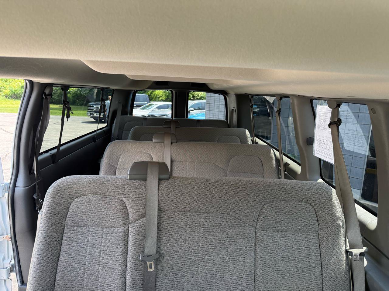 Used 2018 GMC Savana 3500 LS RWD image 14