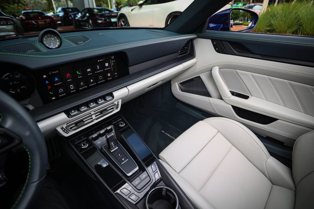 Used 2024 Porsche 911 Targa 4 GTS AWD/4WD image 34