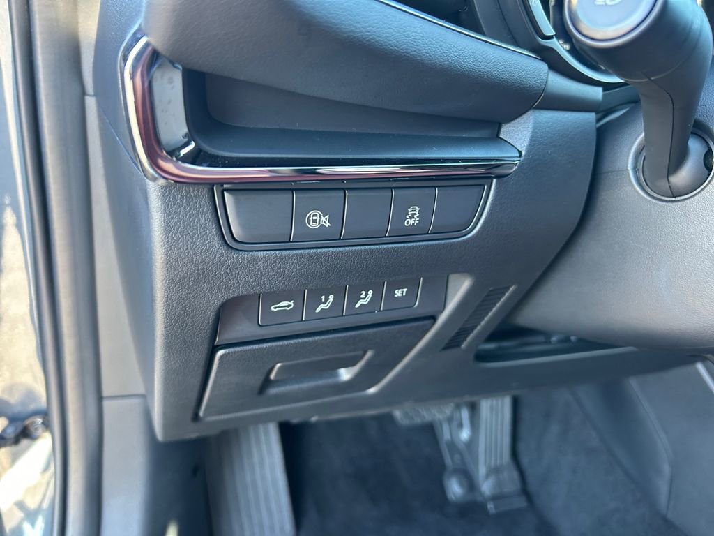 Used 2025 MAZDA MAZDA3 s image 21