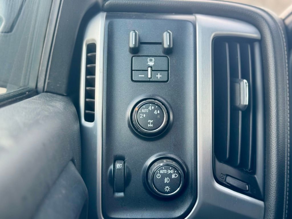 Used 2016 GMC Sierra 1500 SLE image 18