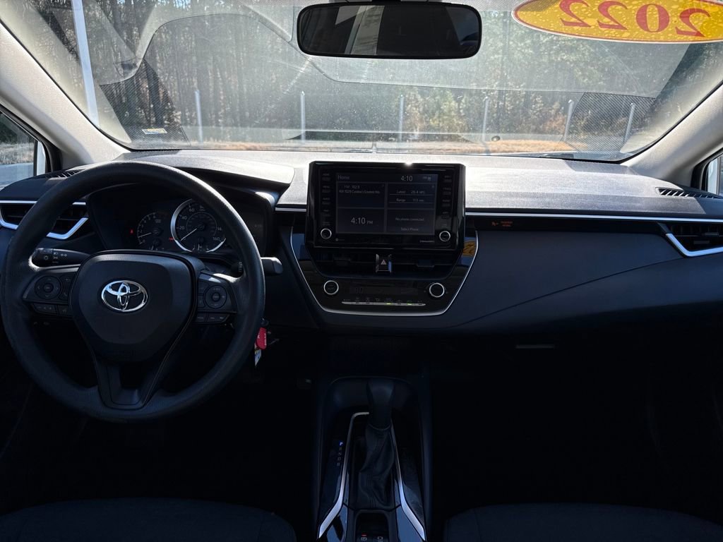 Used 2022 Toyota Corolla LE image 16
