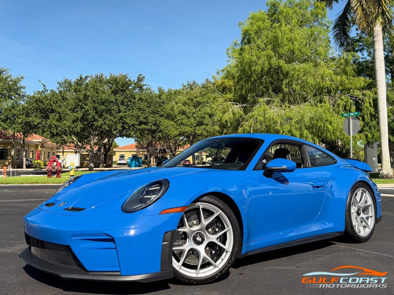 Used 2025 Porsche 911 GT3 RWD image 9