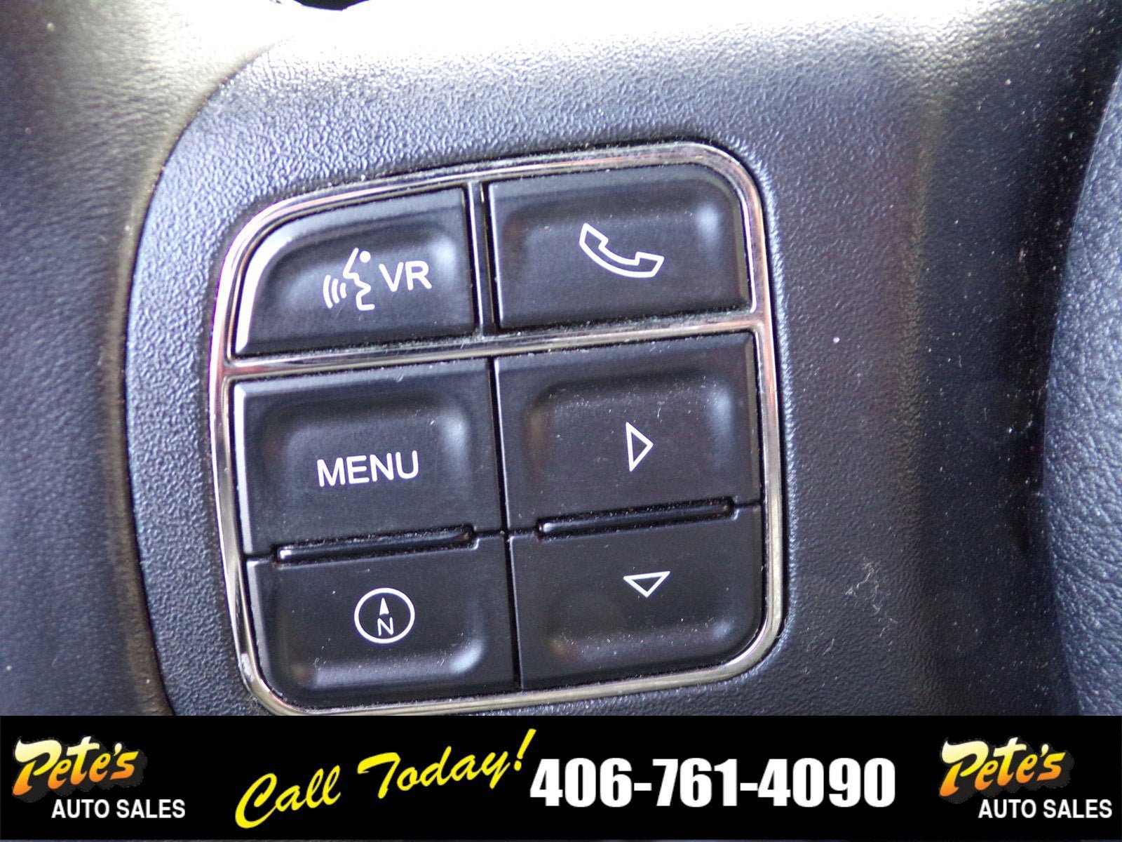 Used 2014 Jeep Wrangler Rubicon w/ Connectivity Group AWD/4WD image 24