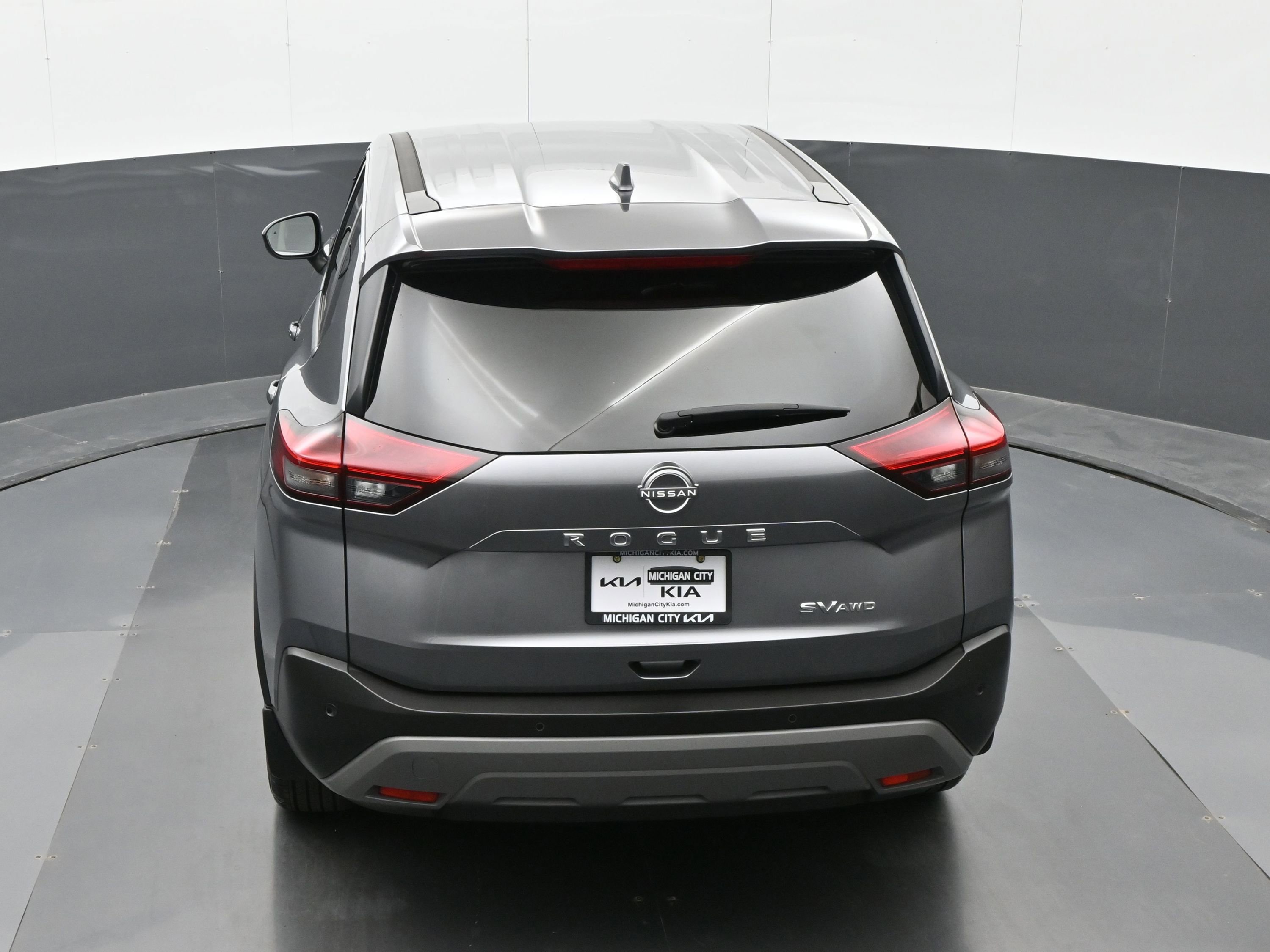 Used 2023 Nissan Rogue SV AWD/4WD image 30