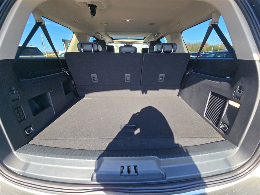 Used 2024 Ford Expedition Max XLT image 25