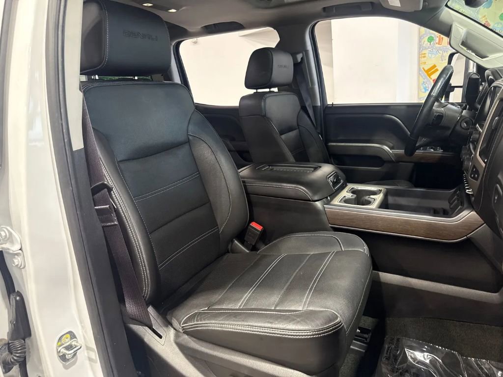 Used 2017 GMC Sierra 3500 Denali image 14