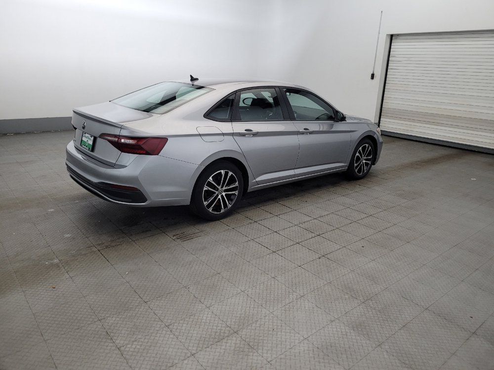 Used 2022 Volkswagen Jetta Sport FWD image 10