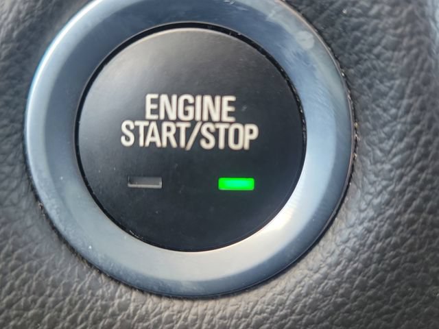 Used 2018 Chevrolet Traverse LT FWD image 28